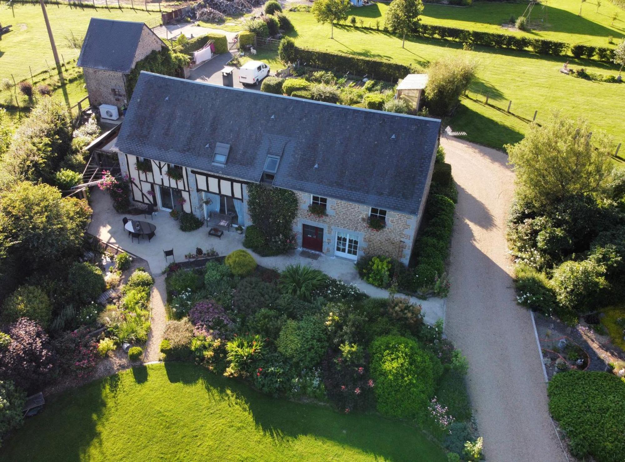 Bed and Breakfast Chambre A La Campagne Landisacq Exterior foto